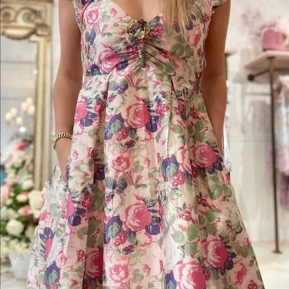 Love shack fancy Gilvery gown - Picture 2 of 2